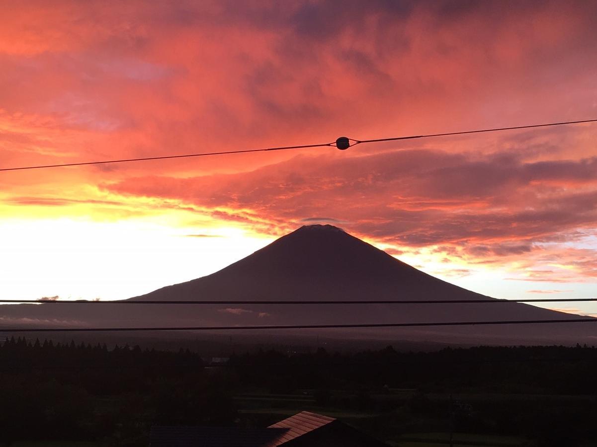 Business Hotel Kanekura Gotemba Kültér fotó